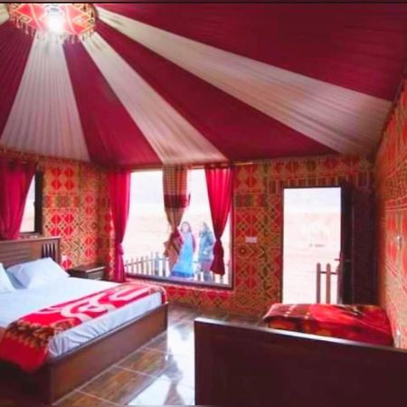 Royal Luxury Camp Hotel Wadi Rum Exterior foto