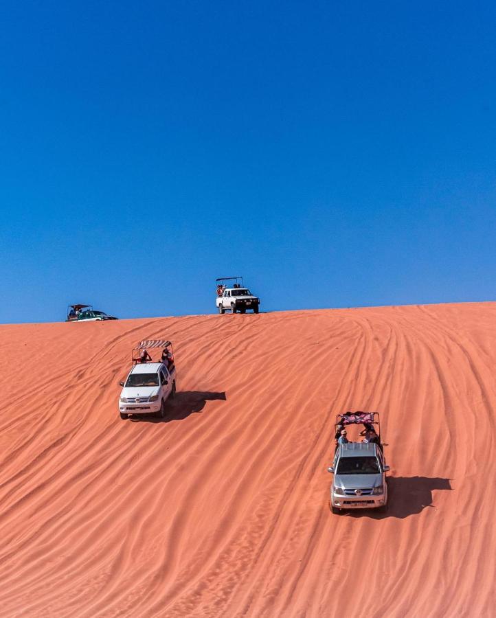 Royal Luxury Camp Hotel Wadi Rum Exterior foto