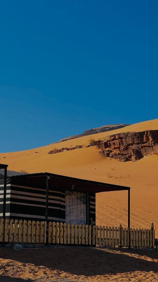 Royal Luxury Camp Hotel Wadi Rum Exterior foto