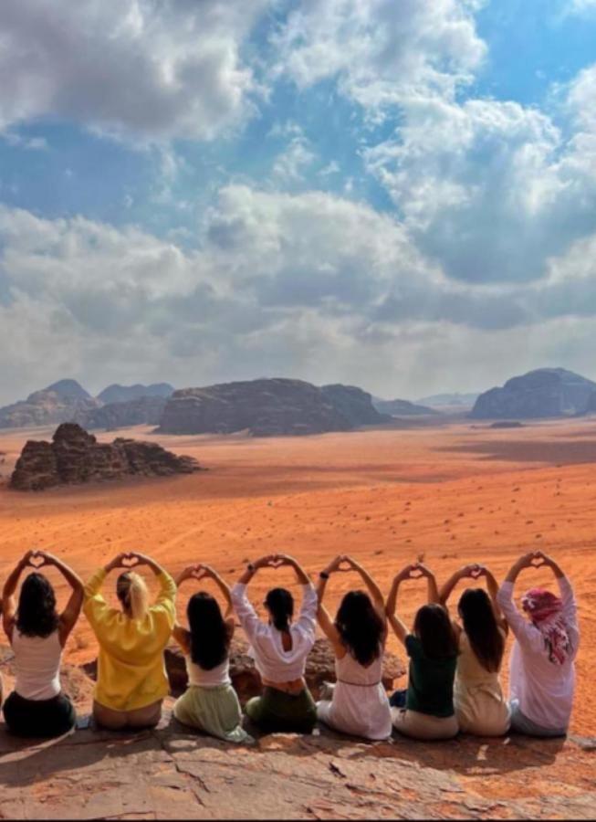 Royal Luxury Camp Hotel Wadi Rum Exterior foto