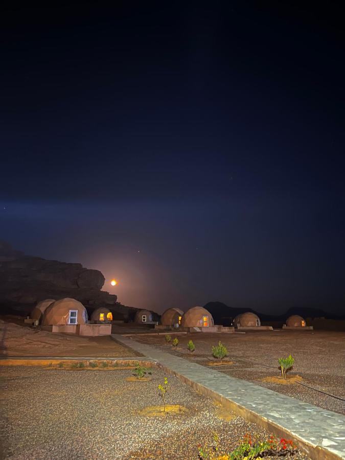Royal Luxury Camp Hotel Wadi Rum Exterior foto