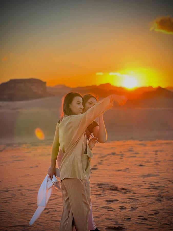 Royal Luxury Camp Hotel Wadi Rum Exterior foto